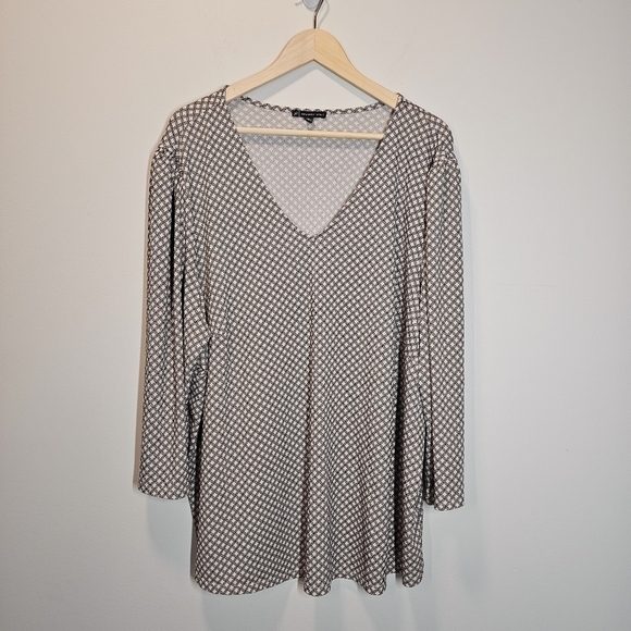 Adrianna‎ Papell Pale Pink Black Stretchy Geometric Print Career Blouse Size 2X - Picture 1 of 10